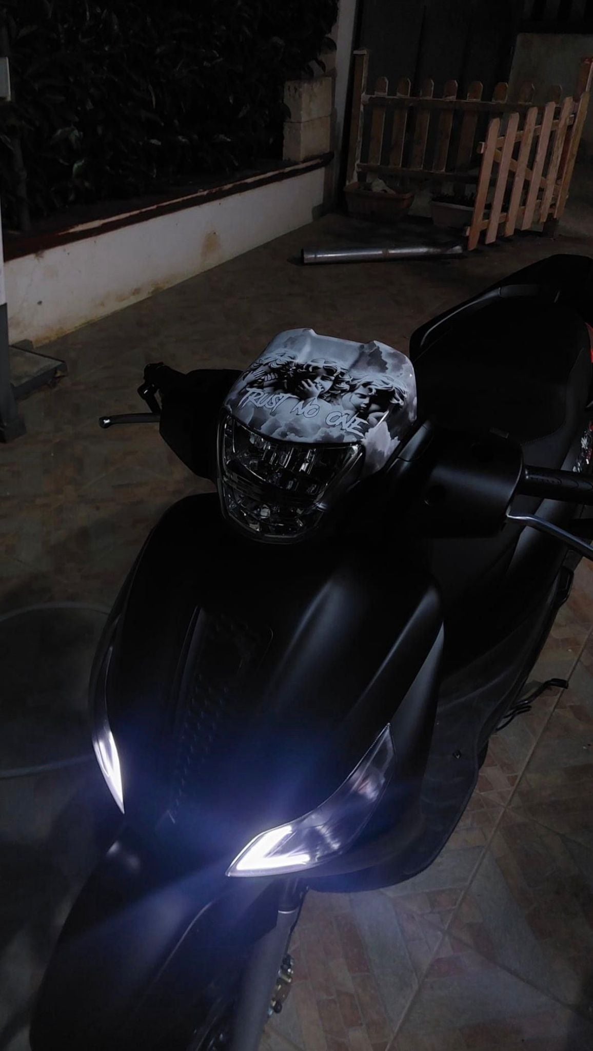 Grafica Cupolino Piaggio Medley Personalizzata – MotoWrapDesign